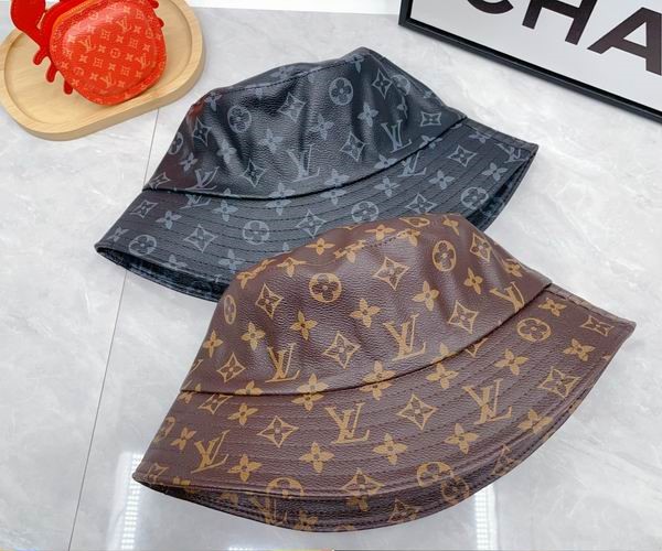 LV hat dx03